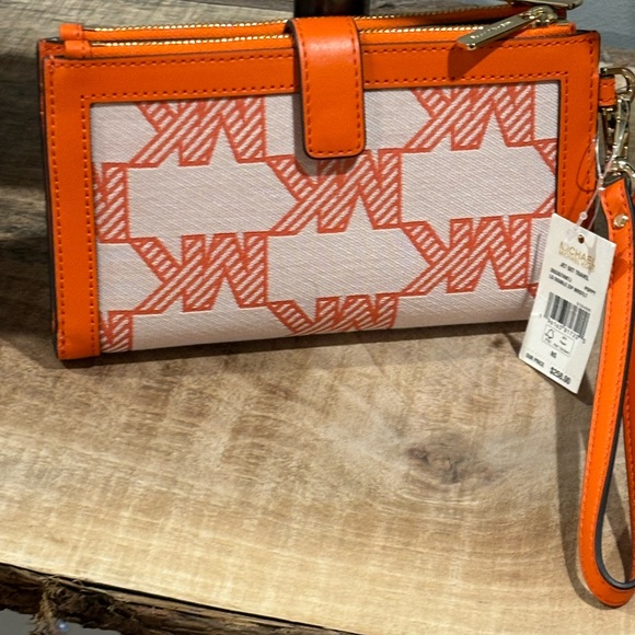 SOLD - Picture 2 of 6